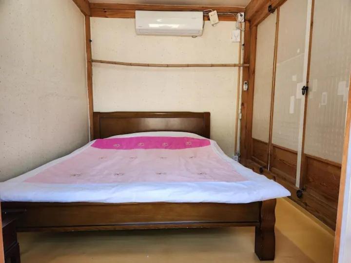 Dobong Seodang Gyeongju Esterno foto