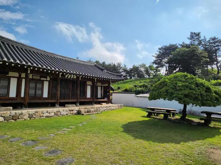 Dobong Seodang Gyeongju Esterno foto