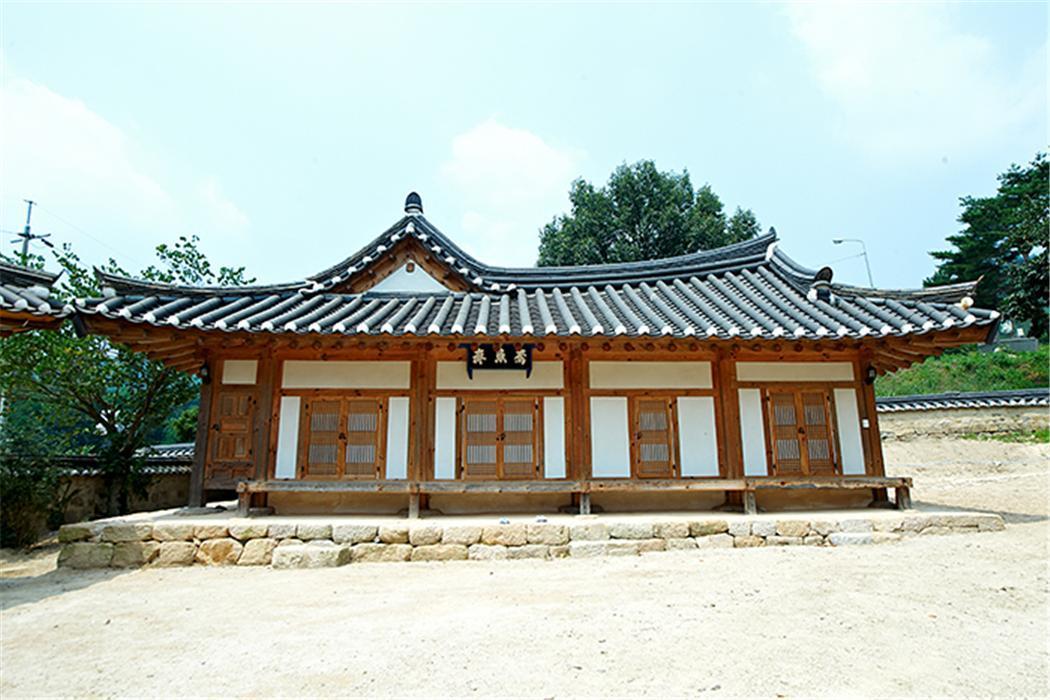 Dobong Seodang Gyeongju Esterno foto