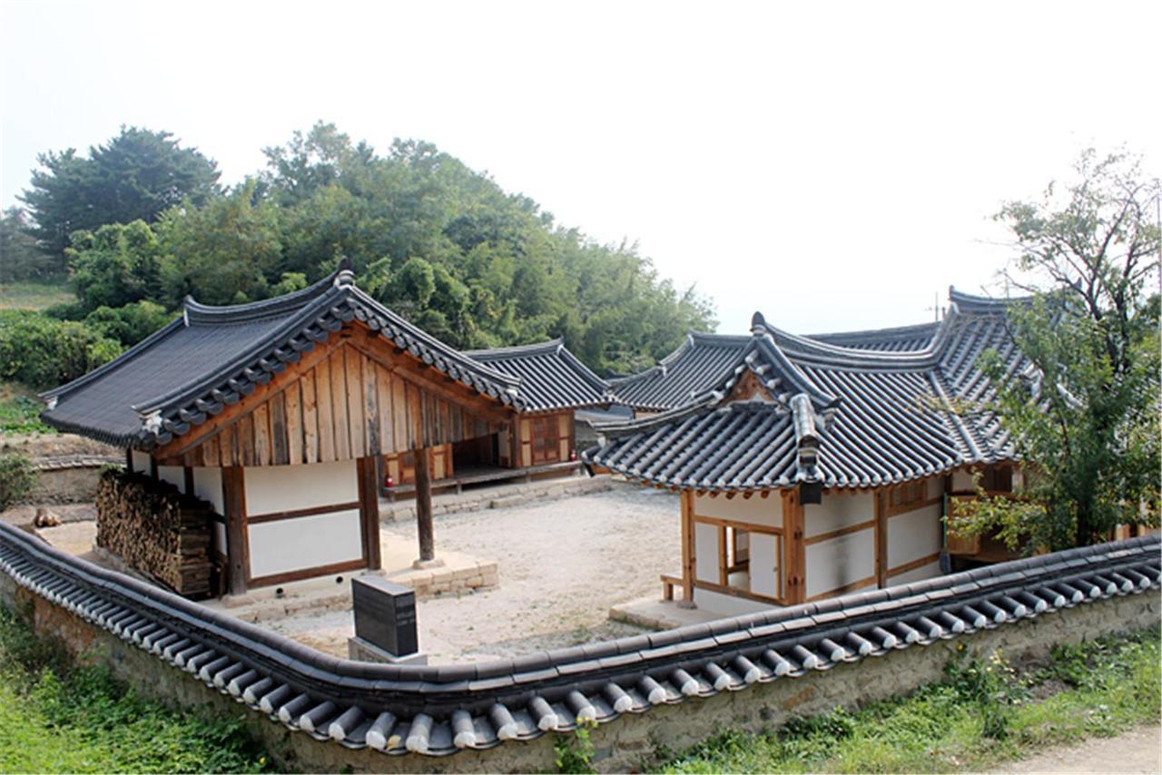 Dobong Seodang Gyeongju Esterno foto